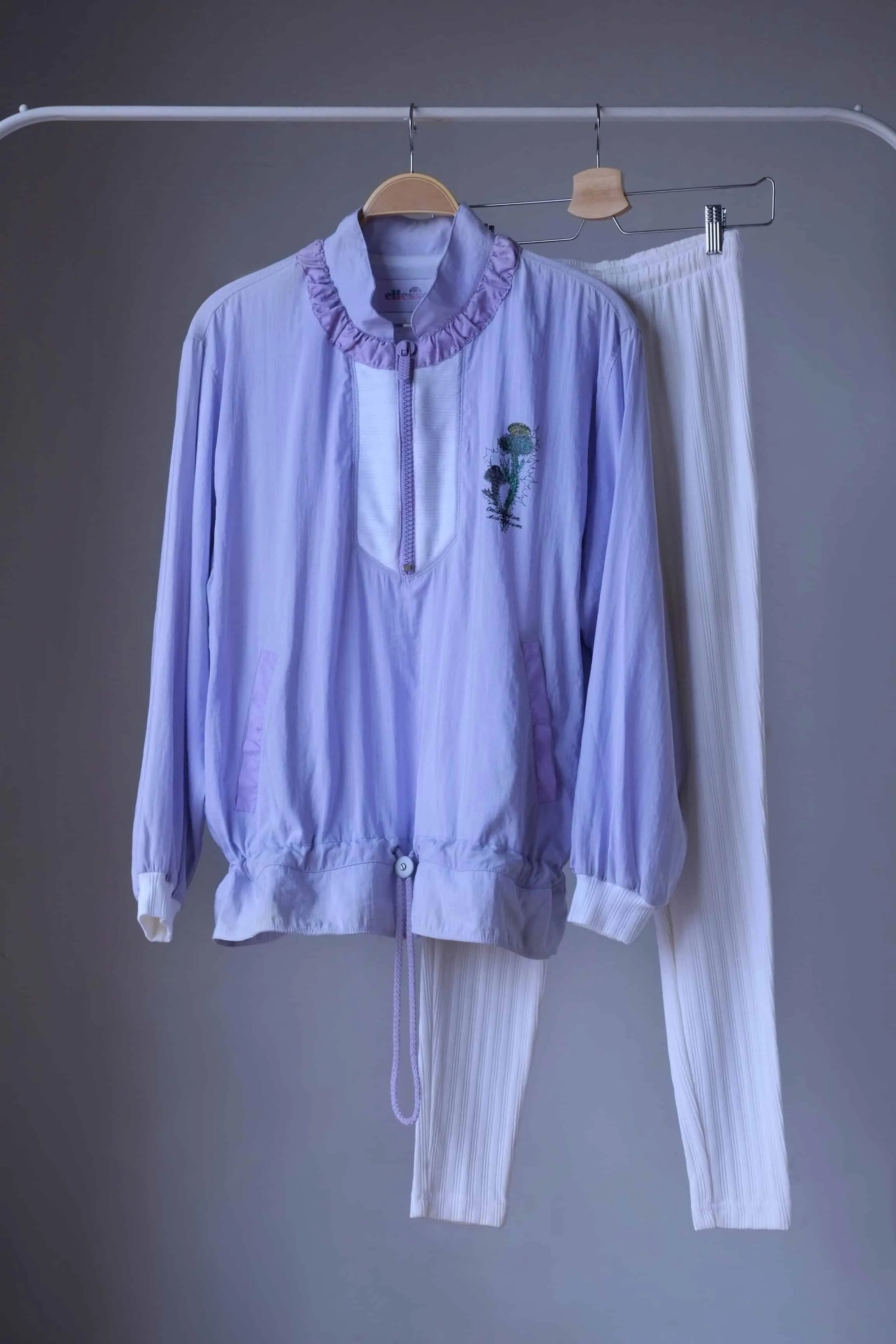 ELLESSE Vintage Women's Lilac Windbreaker & White Leggings Set